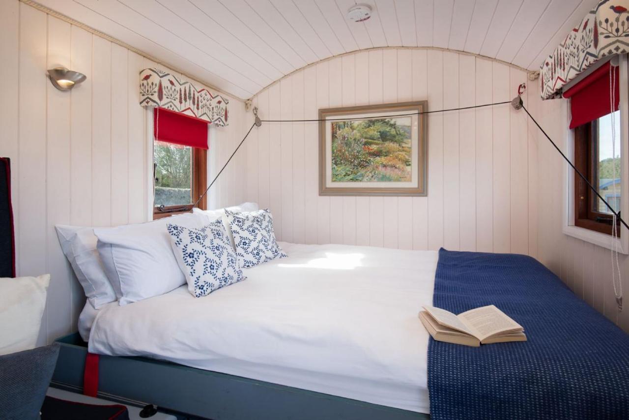 Foxglove Shepherd'S Hut 特维德上游的贝里克 外观 照片